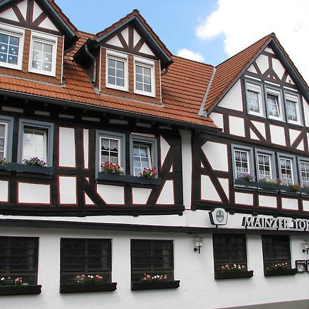Restaurant / Pension Mainzer Tor อัลส์เฟลด์ ภายนอก รูปภาพ