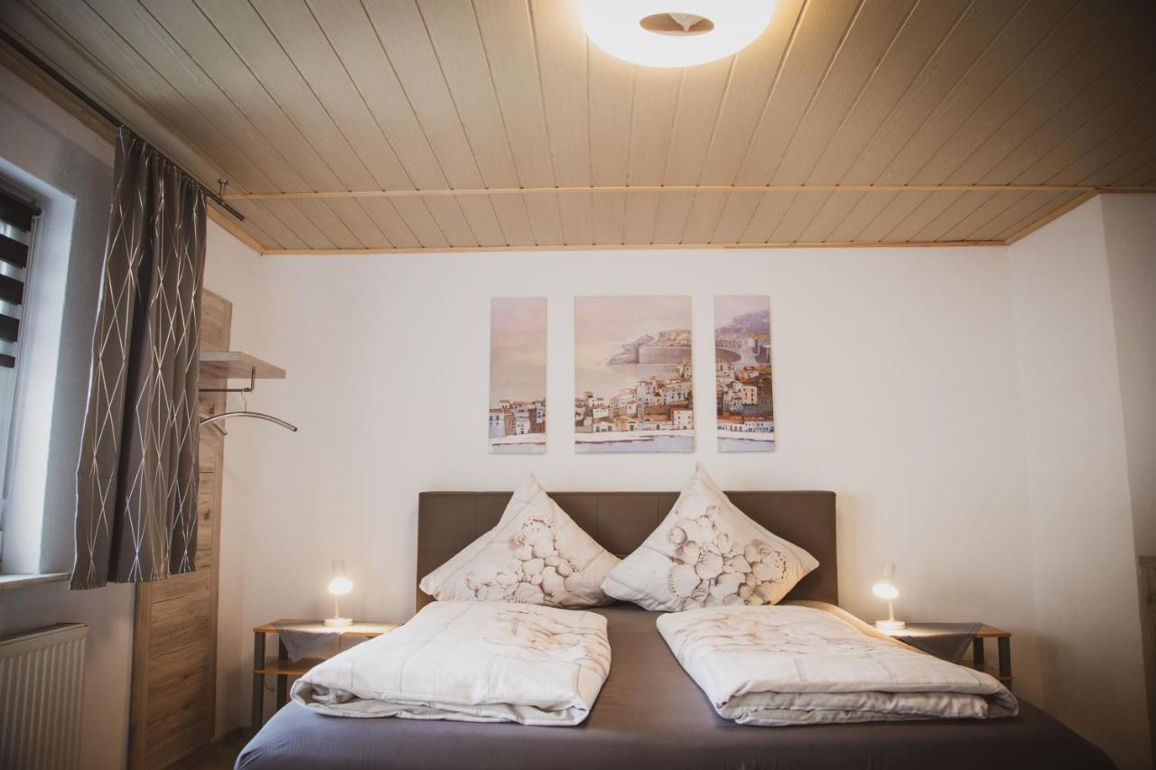 Restaurant / Pension Mainzer Tor อัลส์เฟลด์ ภายนอก รูปภาพ