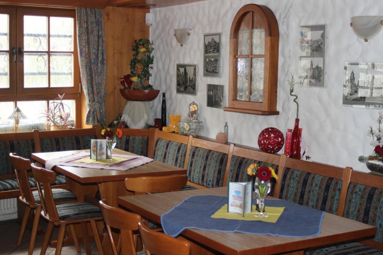 Restaurant / Pension Mainzer Tor อัลส์เฟลด์ ภายนอก รูปภาพ