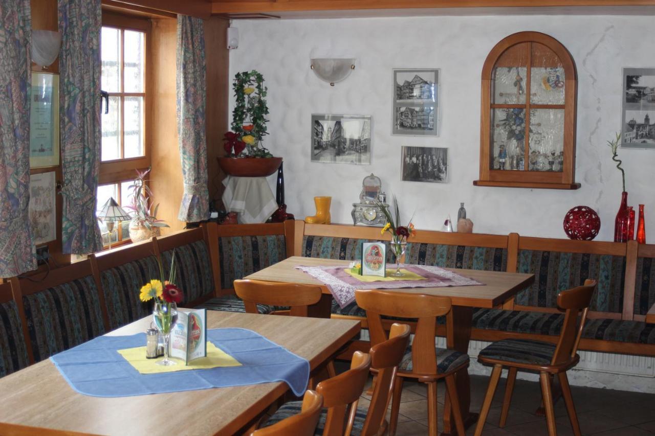 Restaurant / Pension Mainzer Tor อัลส์เฟลด์ ภายนอก รูปภาพ